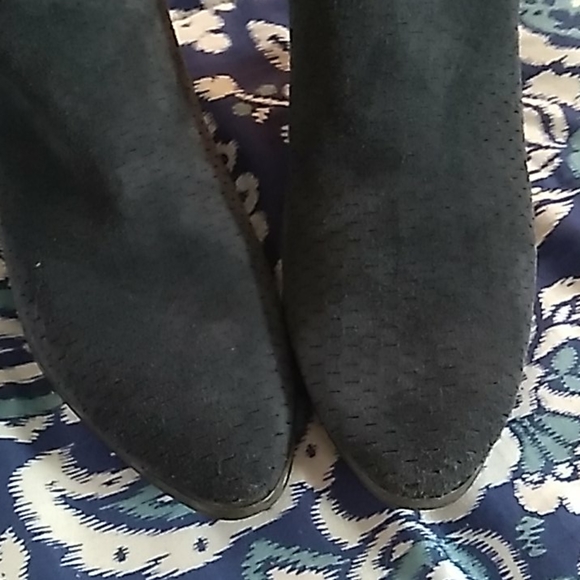 COPY - Lucky Brand Suede Perforated Booties - Picture 3 of 8